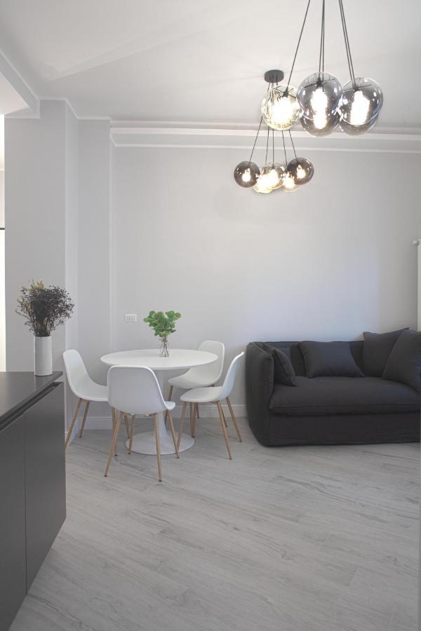 Bnbutler - Pergolesi, 6 - Accogliente E Moderno A Due Passi Da Tutto Milano Exterior foto